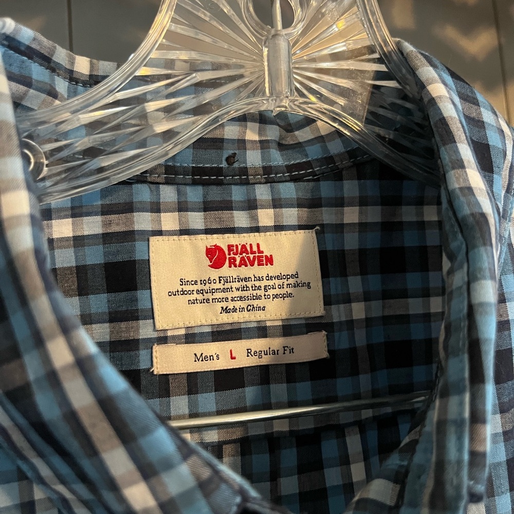 Fjällräven Övik Short Sleeve Shirt in a blue plaid pattern - Picture 2 of 4